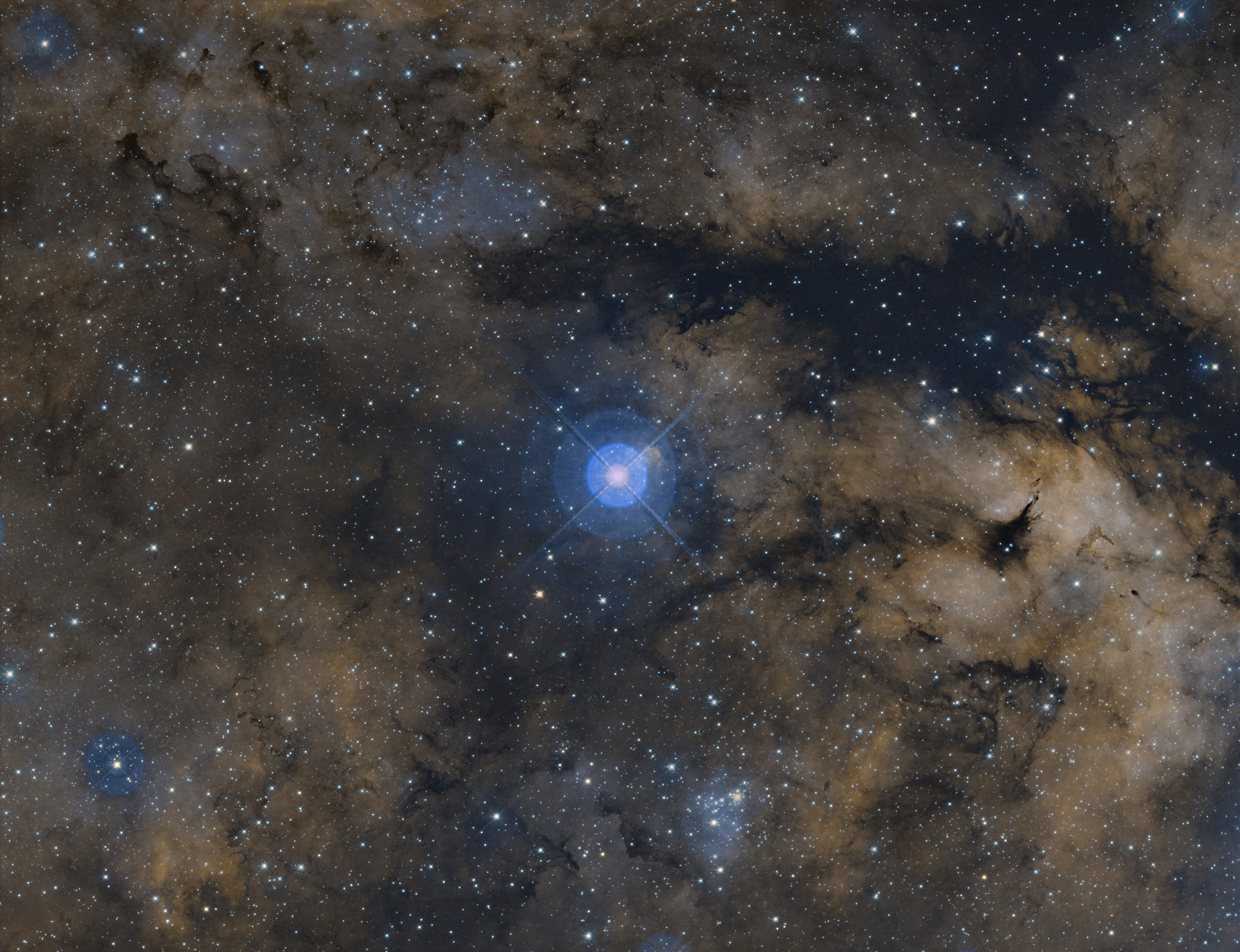 IC1318_Butterfly_Nebula_r2